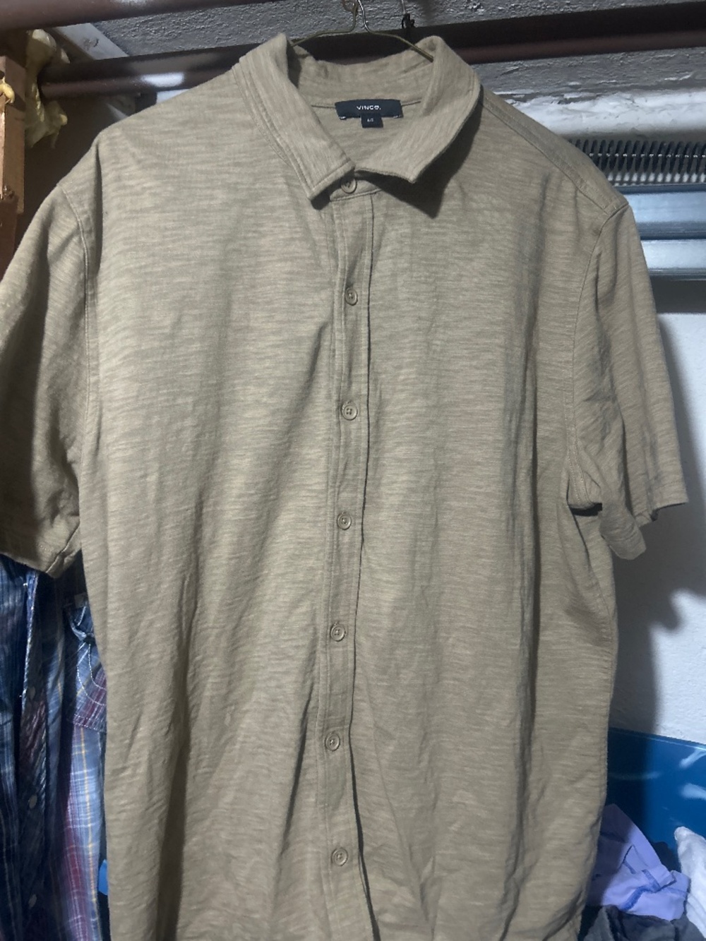 Vince short sleeve button-up (L)